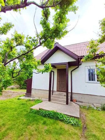 Продам будинок с.Блиставиця.Тепла підлога,погріб,сонячні панелі,сад - фото 1