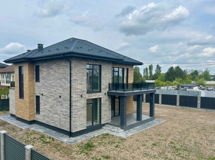 Готовий будинок в Дмитрівці, Бучанський район, вулиця Козацька - фото 1