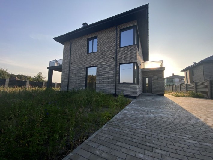 Купуйте вишуканий будинок в 10 км від Києва - фото 1