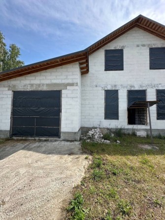 Будинок з гаражем на 2 авто в Дмитрівці - фото 1