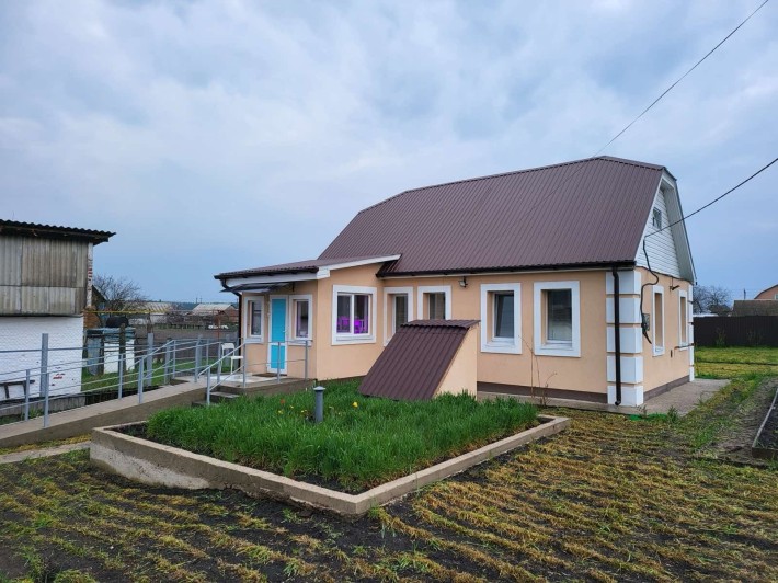 Продам будинок с.Лютіж - фото 1