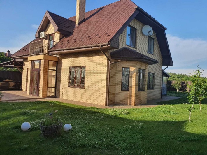 Будинок 170 кв.м. в с. Мархалівка 10 сот з меблями та технікою Укриття - фото 1