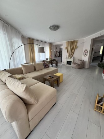 Будинок з ремонтом 250м2|21 сотка|біля лісу та озера - фото 1