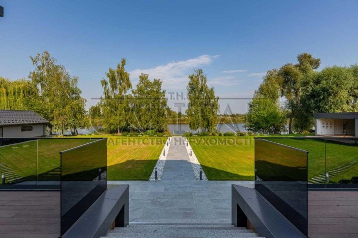 Продаж будинку, Проців, 470м2, 43 сотки, вихід на воду - фото 1