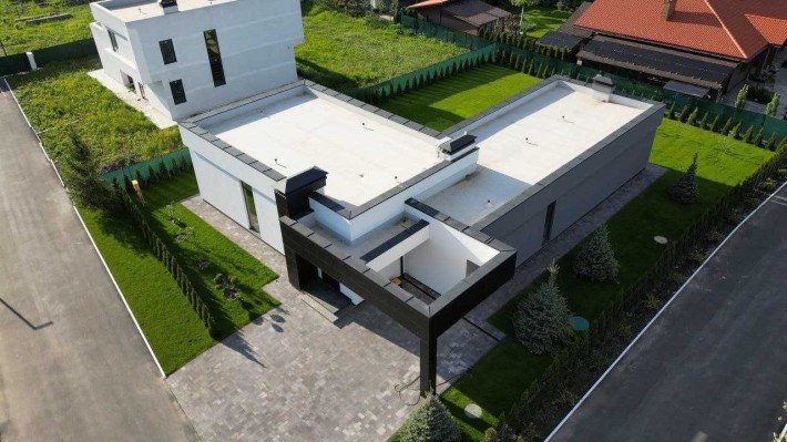 БЕЗ КОМІСІЇ!!! Будинок з ремонтом у КМ Рославичі! 190 м2 - фото 1