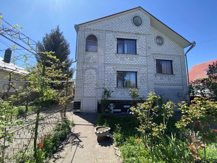 Продам будинок в селі Шкарівка, 4 км. від Білої Церкви - фото 1