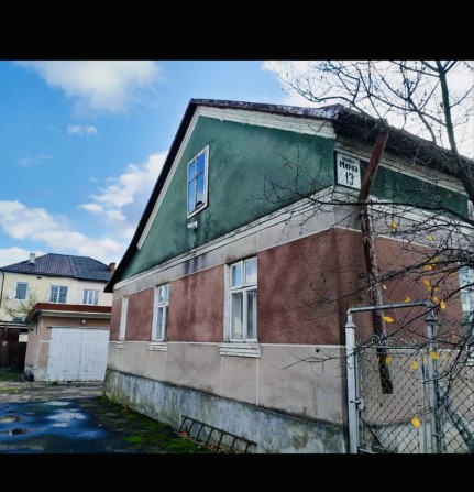 Продаж частини ( спарка)  будинку в центрі Винники Львів. - фото 1
