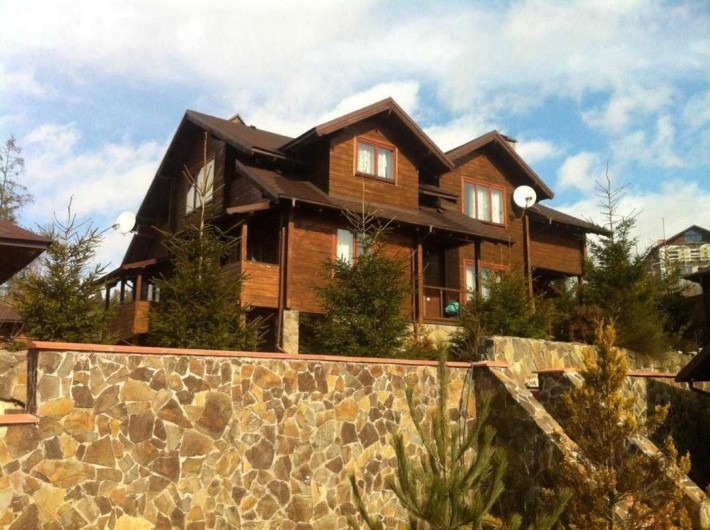 Продаж вілла 350 м.кв. 19 сот. вул. Січових Стрільців с. Славсько - фото 1