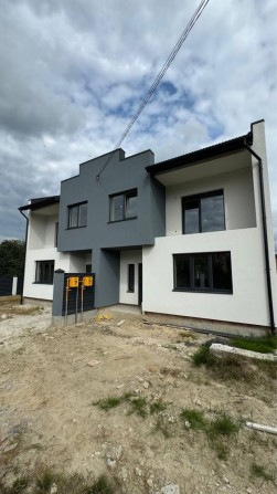 Продаж котеджу в Зимній Воді 3 сотки. ПІДВАЛ. Газ, Розведена електрика - фото 1