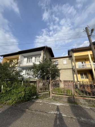 Продається житловий будинок в м.Моршин - фото 1