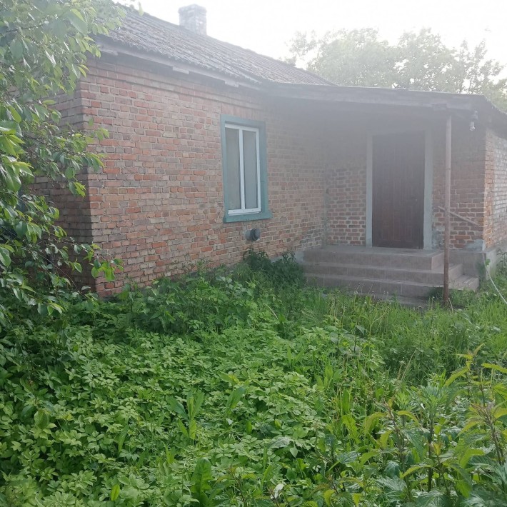 Продається дім з присадибною ділянкою. - фото 1