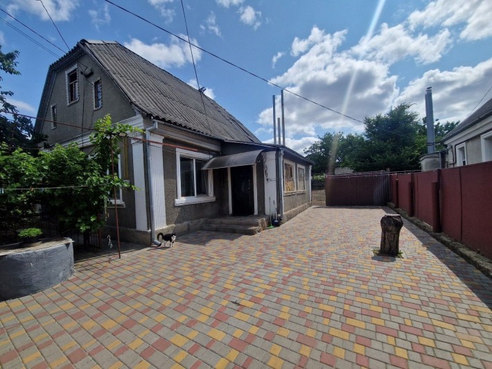 Продам капитальный дом Великодолинское - фото 1