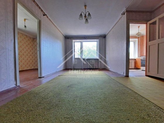 Продаж 2к в центрі 20-го кварталу Кривой Рог