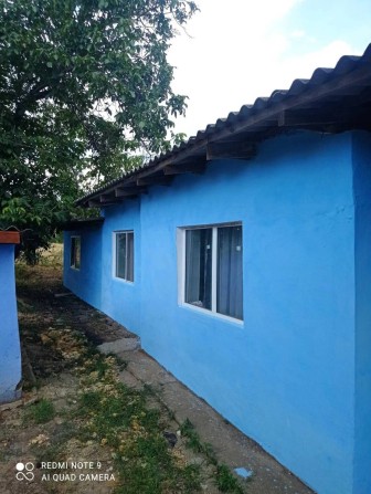 Продам просторный дом - фото 1