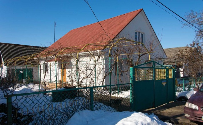 Продам просторный одноэтажный дом в Молодёжном - фото 1