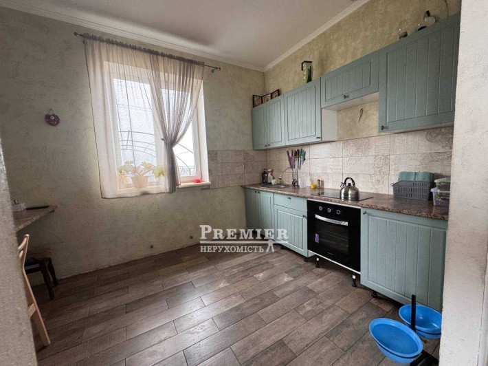 Будинок з сучасним ремонтом 90 кв.м на 5 сотках Красносілка. - фото 1