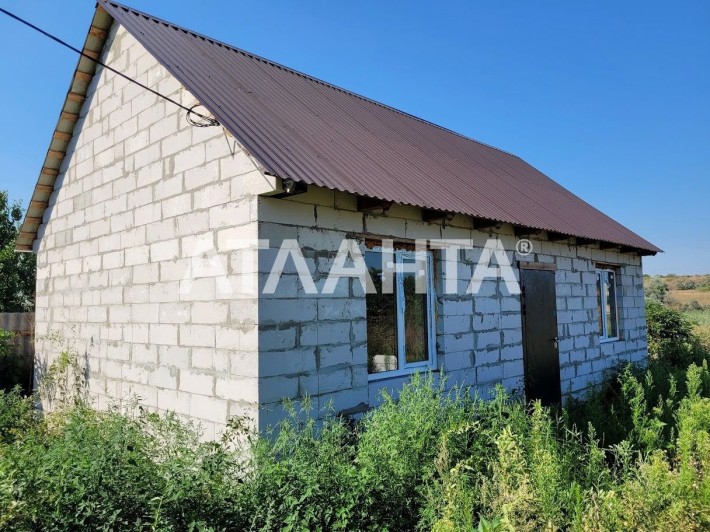 Новая коробка дома в с. Великий Дальник. Участок с выходом в водоём - фото 1