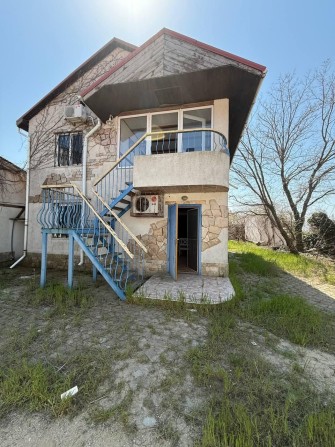 Дом с большим участком в  прибрежной зоне.(207-798) - фото 1