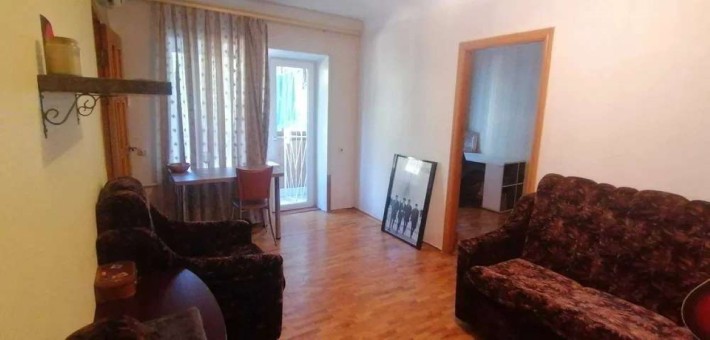 Продам 3-х квартиру вул.Топольова 5, Солом'янський район - фото 1