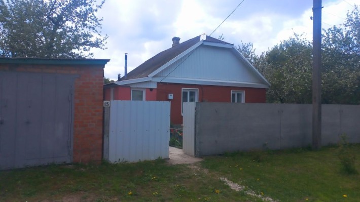 Продам приватний будинок - фото 1
