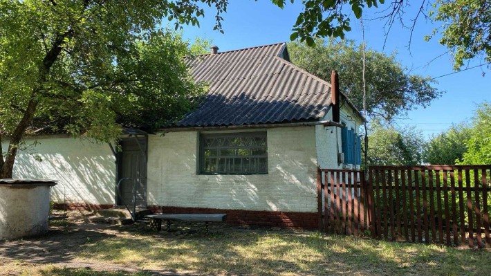 Продається будинок в Полтавській області  (гарний .стан) - фото 1