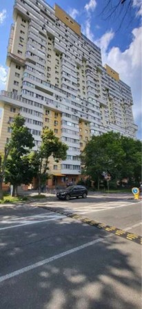 Продаж 1-к квартири вул. Олега Мудрака 66 - фото 1