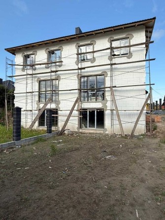 Котедж у Білій Криниці (район Зоопарк) - фото 1