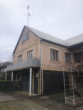 Продам двоповерховий будинок - фото 1