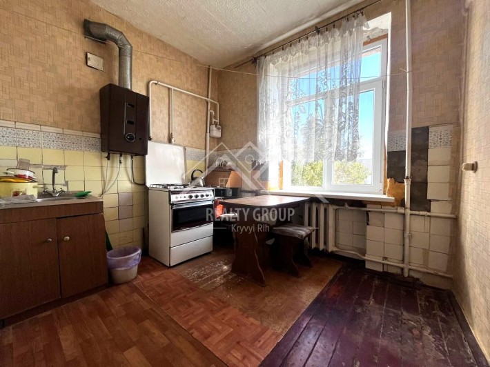 Продаж 2к квартири-сталінки на Юності - фото 1