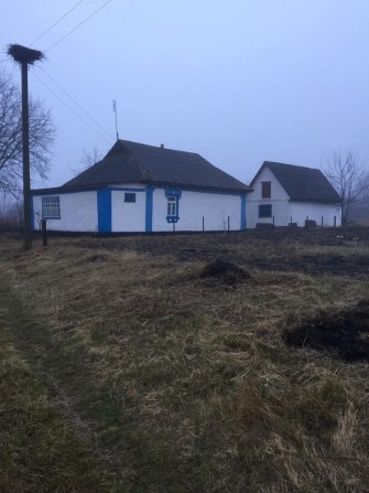 Продам будинок, с. Христинівка, вул. Набережна 33 - фото 1