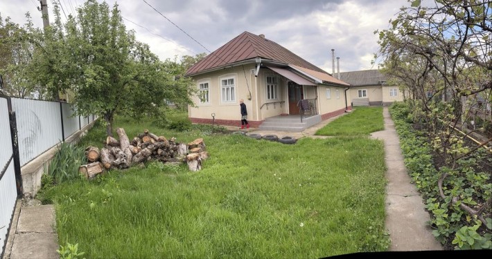 Продам будинок в Кельменцях - фото 1