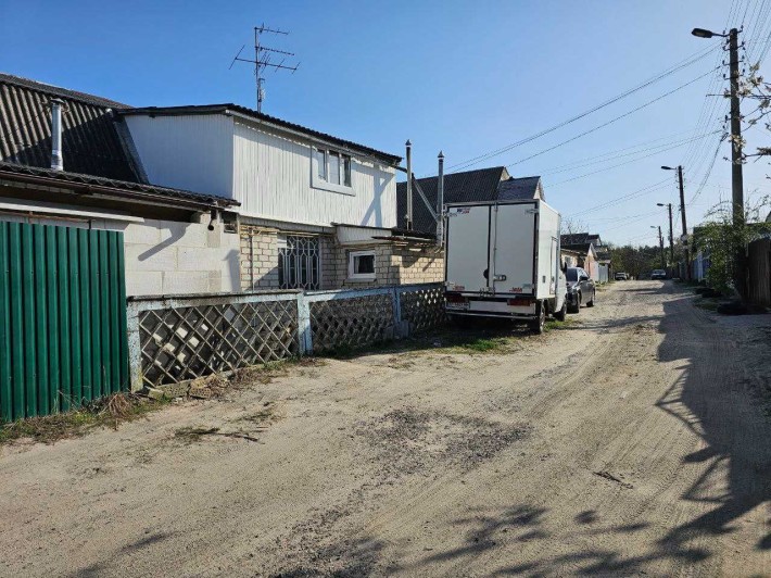 Бровари. Продам частину будинку  78кв.м, поряд ліс ЖК Скандія - фото 1