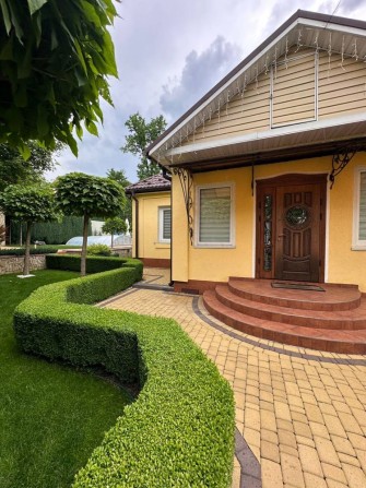 Будинок з ремонтом,меблями і басейном в Ірпені. - фото 1