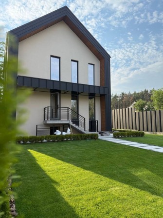 Цегляний будинок 152 м² з терасою, підвалом і озелененням. Газ - фото 1