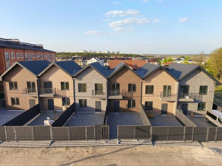 Продаж Таунхаус 95м² Готовий для проживанняБез комісії Розтермінування - фото 1