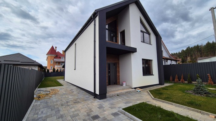 Житло для родини — 140 м², закрита територія, зона відпочинку - фото 1
