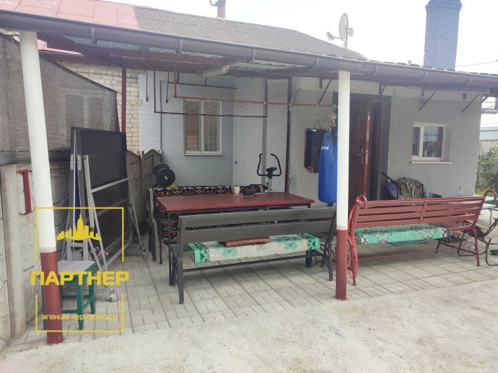 Продам  житловий  будинок   із  ремонтом  у  Кременчуці - фото 1
