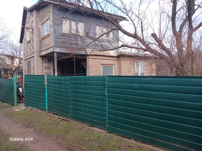 Будинок з землею продається.(За ш.Родина) - фото 1