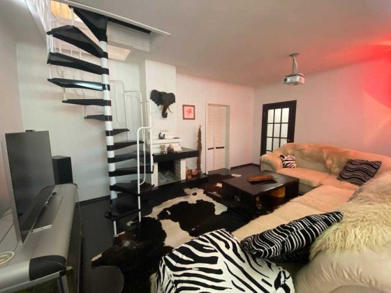 Продается дом на Карнаватке, ул. Сулимы/ Украинская Кривий Ріг