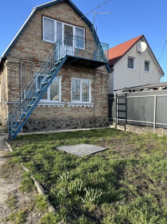 Продам дом в лесной Буче Киевская область - фото 1