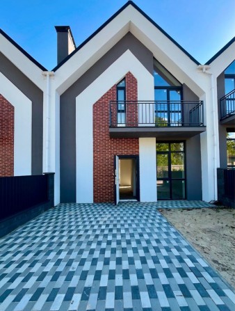 Продам таунхаус в КМ Garden Residence - фото 1