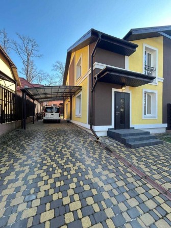 Затишний дуплекс в Ірпені. Ремонт, тиха локація. Мінімальне оформлення - фото 1