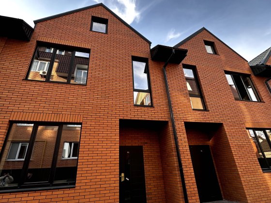 Єоселя 3% таунхаус Центр Ірпінь Центральні комунікації БЕЗ КОМІСІЇЇ Ірпінь