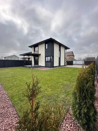 Окремий будинок 120 м² Буча | Біля озера, з терасою. ТРЦ Авенір Плаза - фото 1
