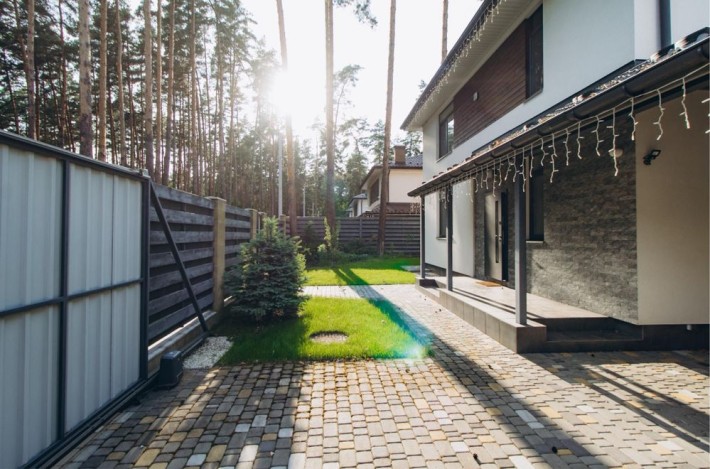 Класний будинок з ремонтом в Лісовій Бучі - фото 1