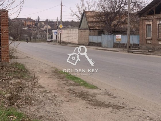 Продаж будинку та земельної ділянки 10 сот. Кривий Ріг