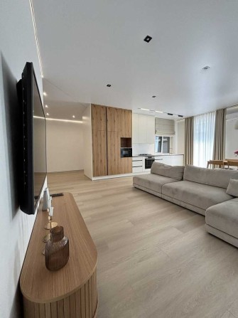Будинок в закритому котеджному містечку. 130 м², ділянка 5 соток - фото 1
