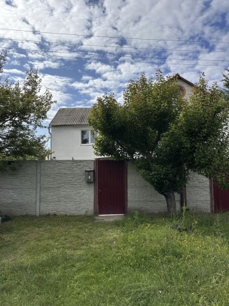 Продаж будинку для сімʼї з гарною ділянкою - фото 1