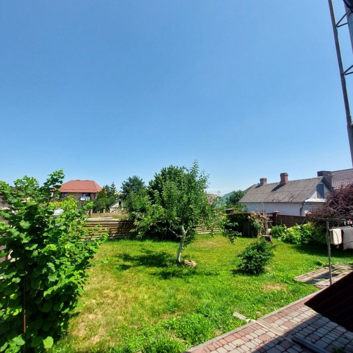 Будинок  в   місті  +  велика  земельна  ділянка - фото 1