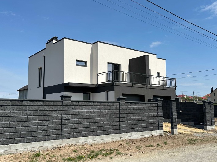 Продам просторий котедж з ділянкою 3.5 сот. БЕЗ КОМІСІЇ ! ! ! - фото 1